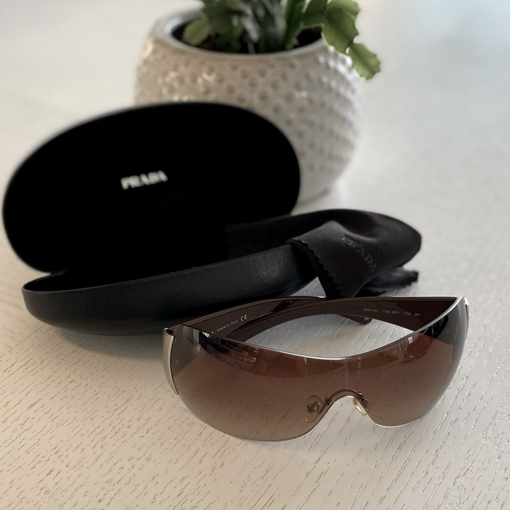 Prada Sunglasses - Picture 2 of 13
